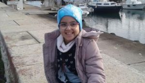 NIÑA CON CANCER