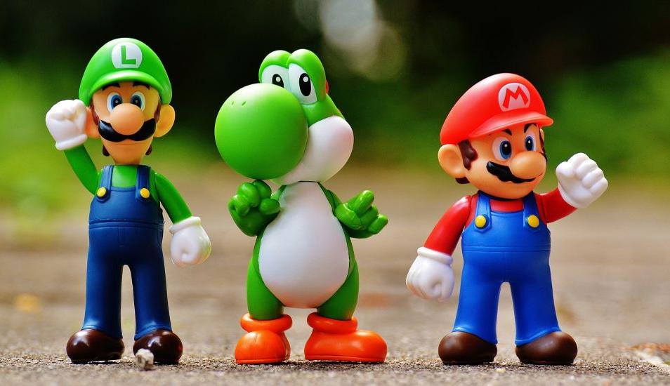 SUPER MARIO