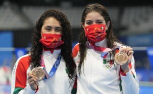 clavadistas portada