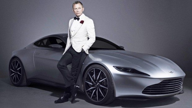 2.-James-Bond