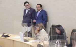 INGRESOS 2