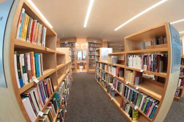 BIBLIOTECA