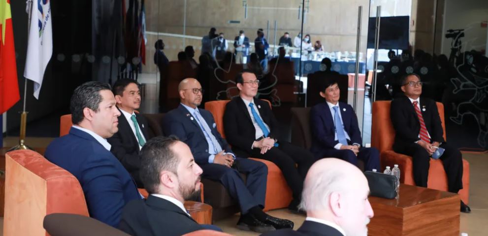 EMBAJADORES