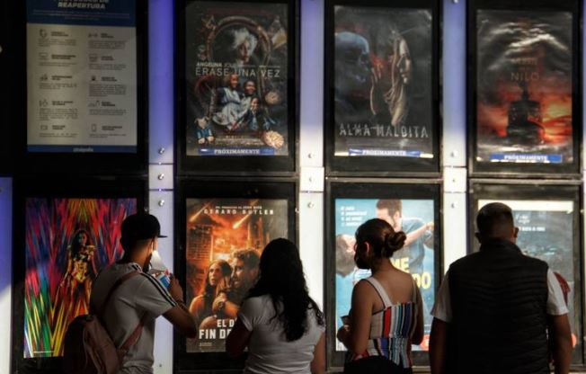 CINE 1