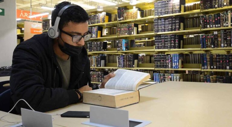 BOOKTUBERS 1