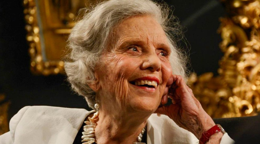 ELENA PONIATOWSKA 2