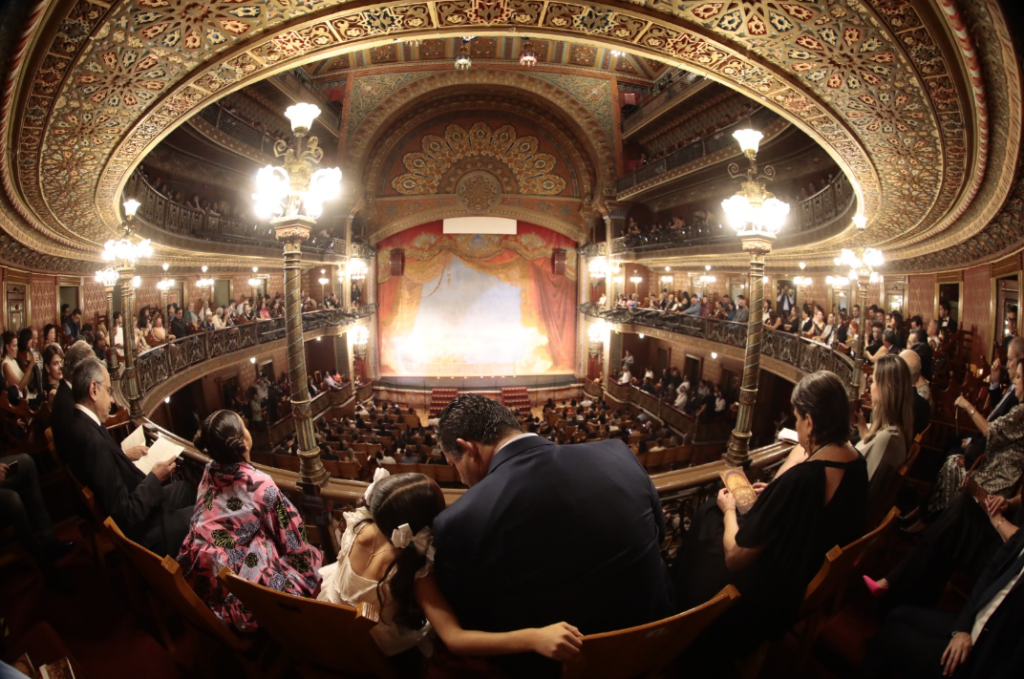 TEATRO 4