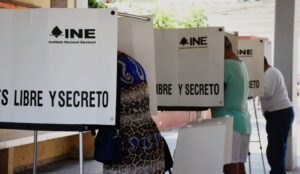 INE2