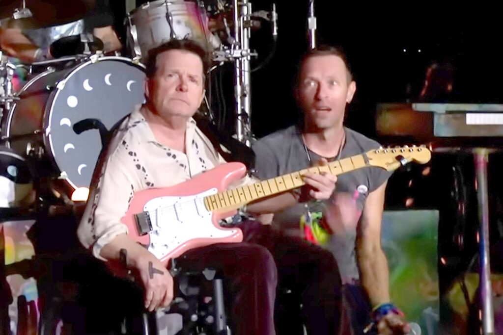 Michael-J-Fox-Coldplay-Glastonbury-063024-03-34b1b2b50d3240cf9cf2dbbd84296873