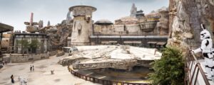 courtyard-wide-galaxys-edge-5x2-1