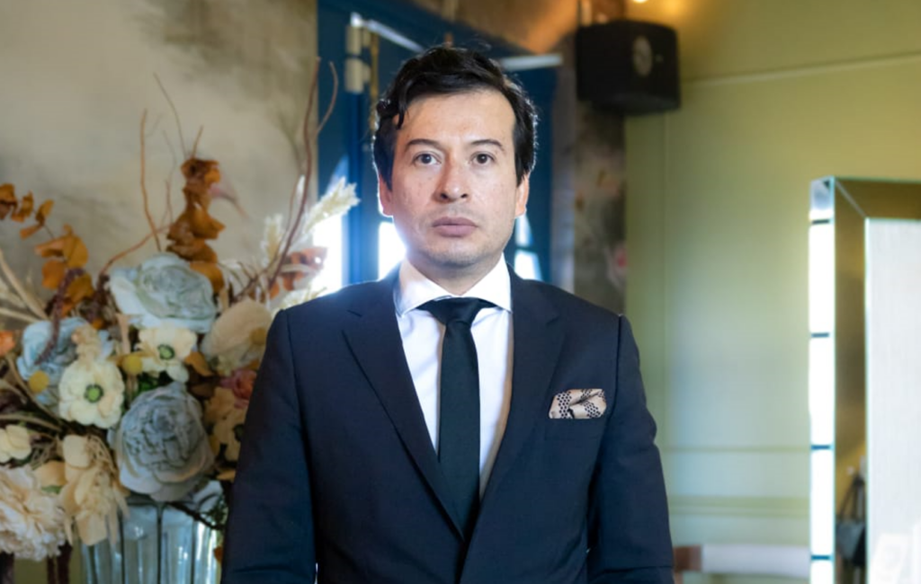 RBERT GMEZ 2