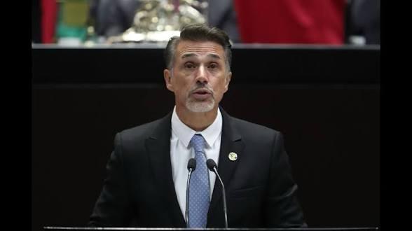 Sergio Mayer diputado