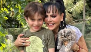 Maribel Guardia se retira de la custodia de su nieto