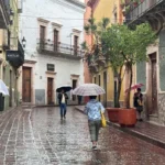 Guanajuato capital amanece fresco con lluvias ligeras