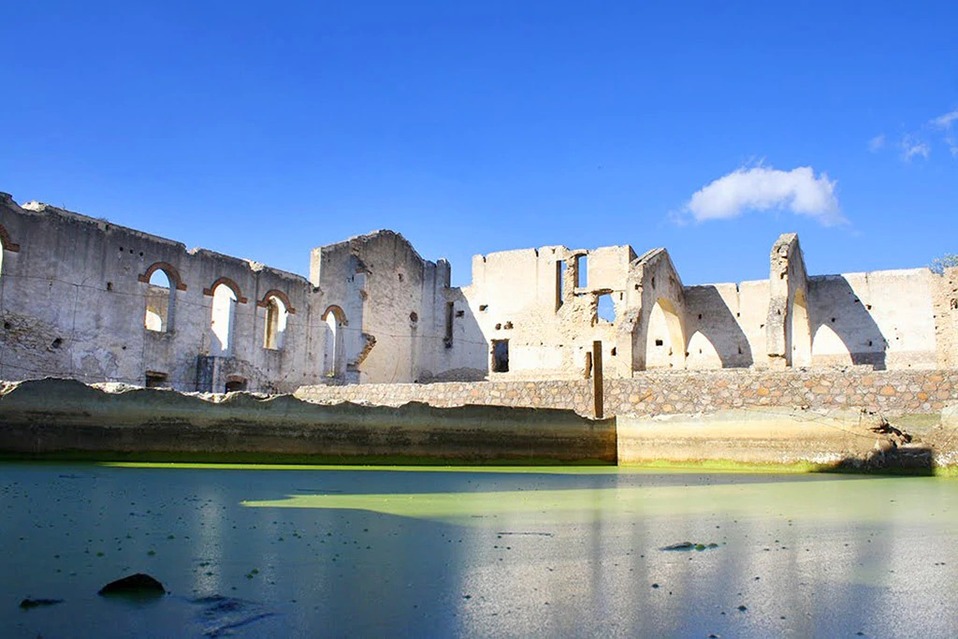 mineral-pozos-pueblo-fantasma-pueblo-3