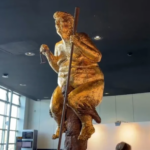 ESTATUA