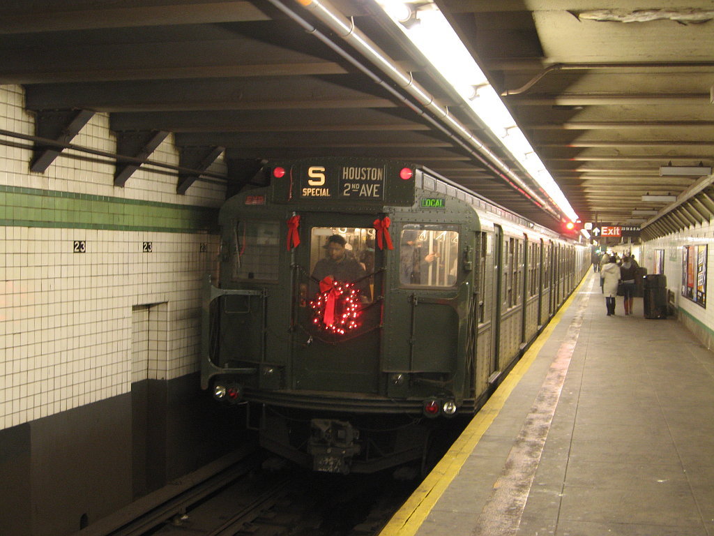 NYC_Subway_R1_100