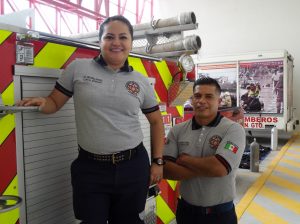 BOMBEROS LEON