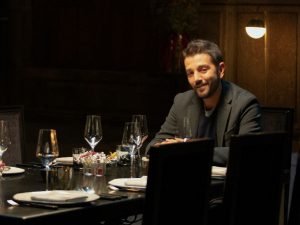 pan-y-circo-diego-luna-