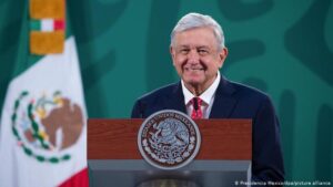 amlo portada