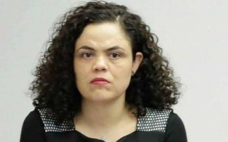 EC2206FC-84D5-4E7F-82EF-352E27631591