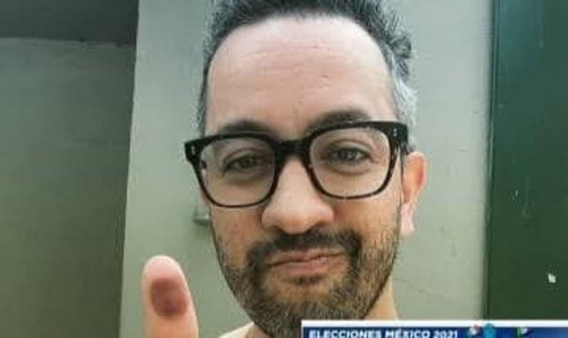 B2E1F6A9-8BDE-4854-BE54-289F8C0FBD51