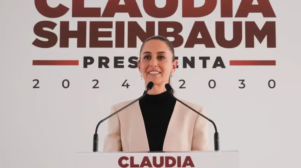CLAUDIA