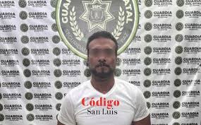 Alberto del Río violencia familiar